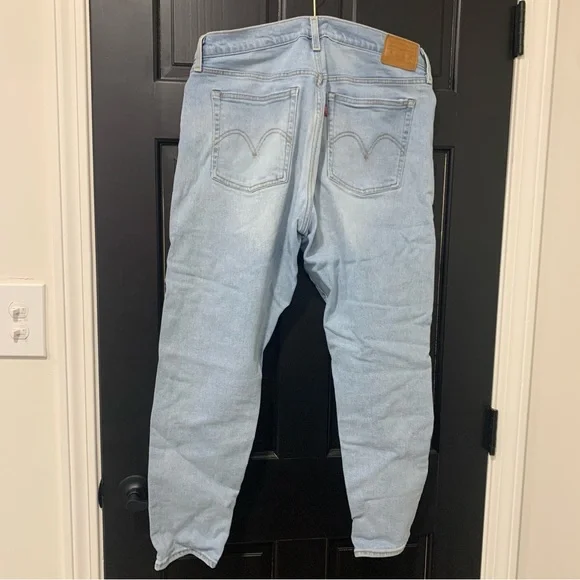 Levi's | Women's Premium Wedgie Icon Fit Light Wash Denim Jeans | Sz 32 - Picture 7 of 16